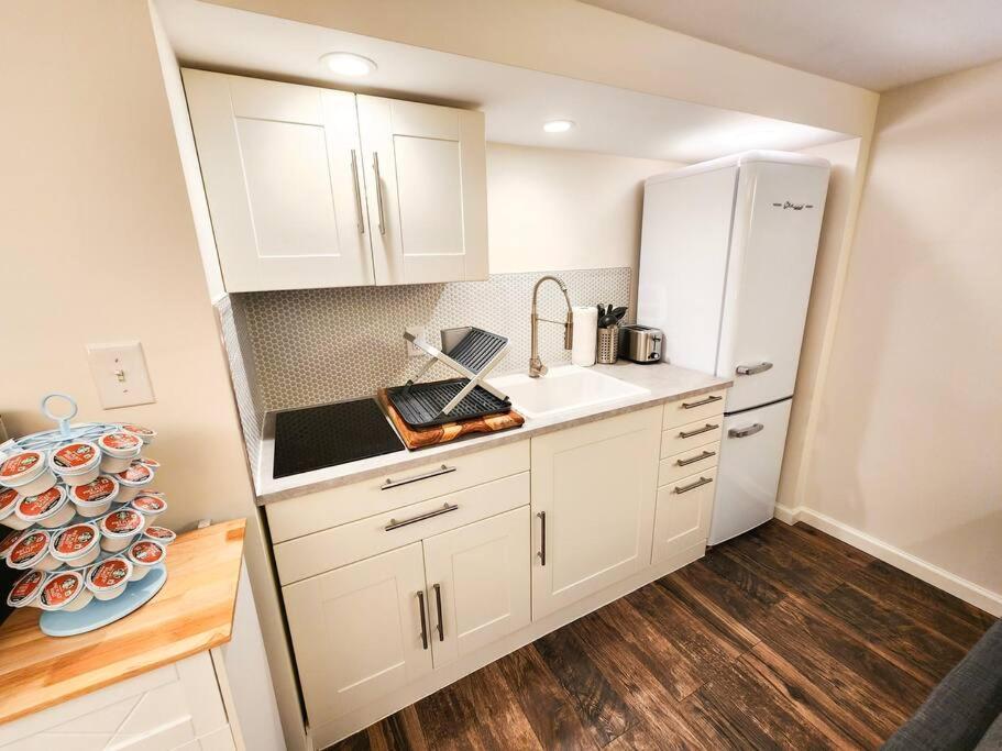Charming Guest Suite Near Denver Colorado Englewood Exterior photo